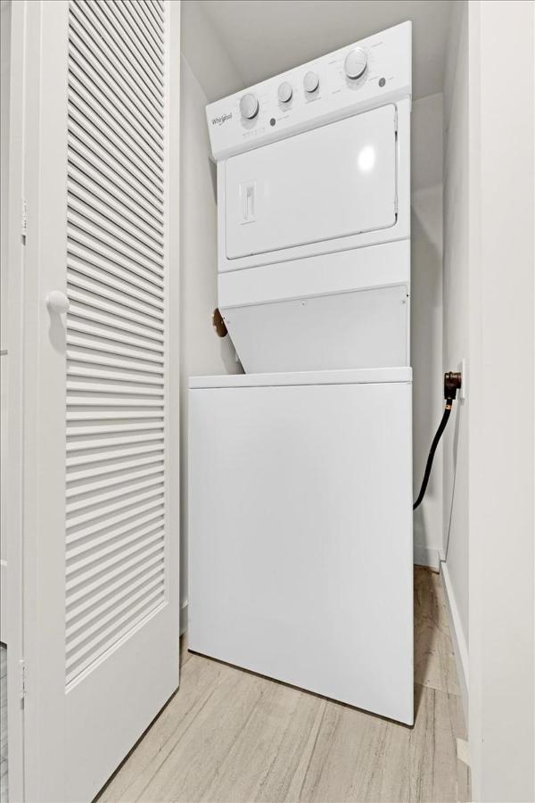 Devereaux Miami Luxury One-Bedroom And Studios Exterior foto
